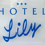 Lily Bibione