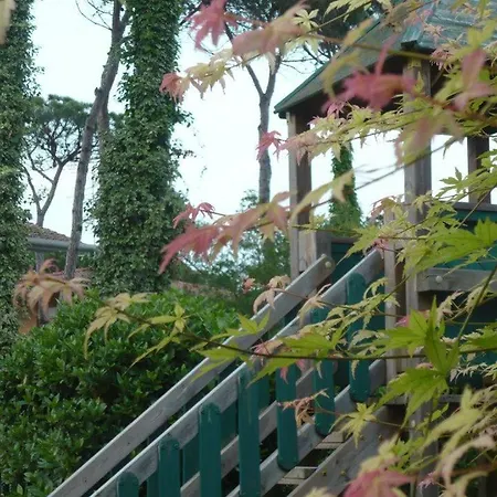 百合酒店